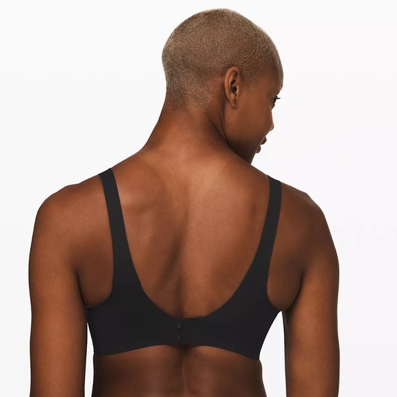 Lululemon - Like Nothing Bra - SOLD OUT Online! - Picture 2 of 11
